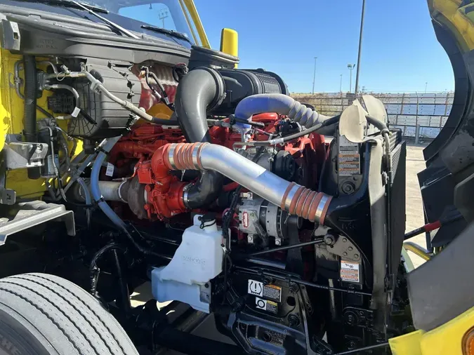 2024 Peterbilt 579