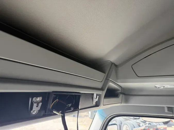 2021 Kenworth T6802cf965eab7e41569a9390c1e2a62eb8b