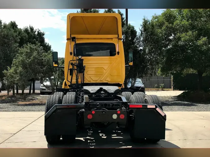 2019 INT LT625 6x4