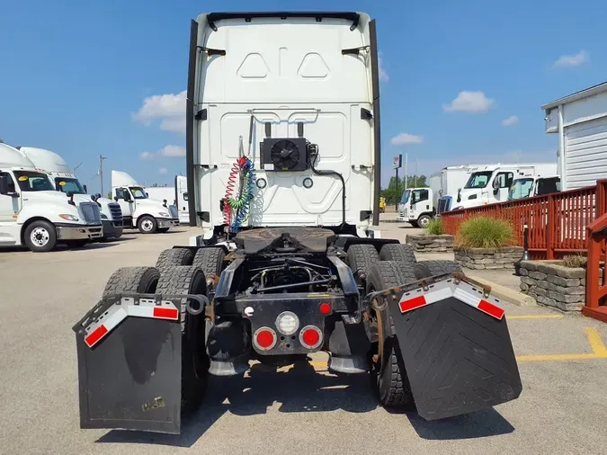 2020 FREIGHTLINER NEW CASCADIA PX12664