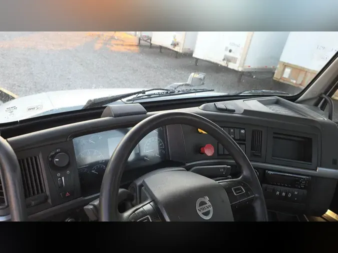 2019 Volvo VNL3002d0acead8c393c647aca7192ce3c72cd