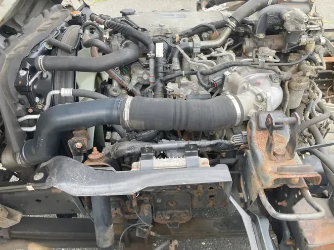 2018 ISUZU NQR