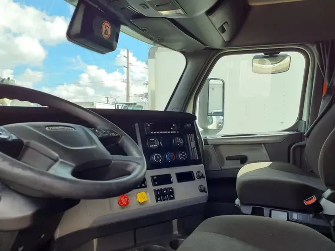 2022 FREIGHTLINER/MERCEDES NEW CASCADIA PX12664
