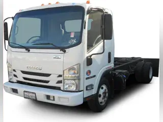 2022 Isuzu NPR-HD