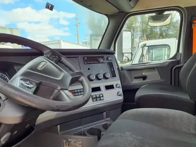 2019 FREIGHTLINER/MERCEDES NEW CASCADIA PX12664