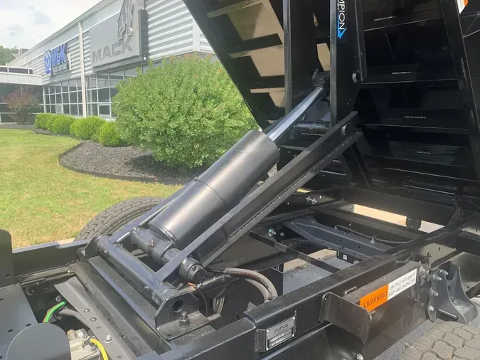 2026 MACK MD MD6 151 WB 11' Galion2d12ac8563a12d7f8946057a065cfdb8