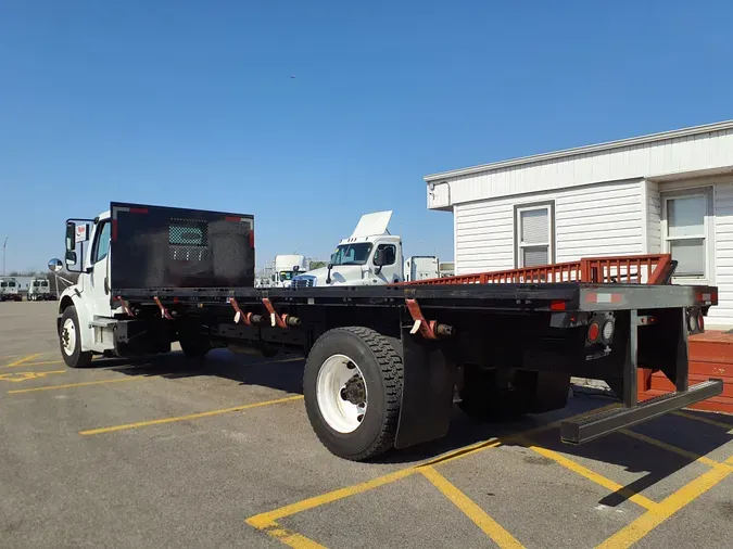 2016 FREIGHTLINER/MERCEDES M2 106