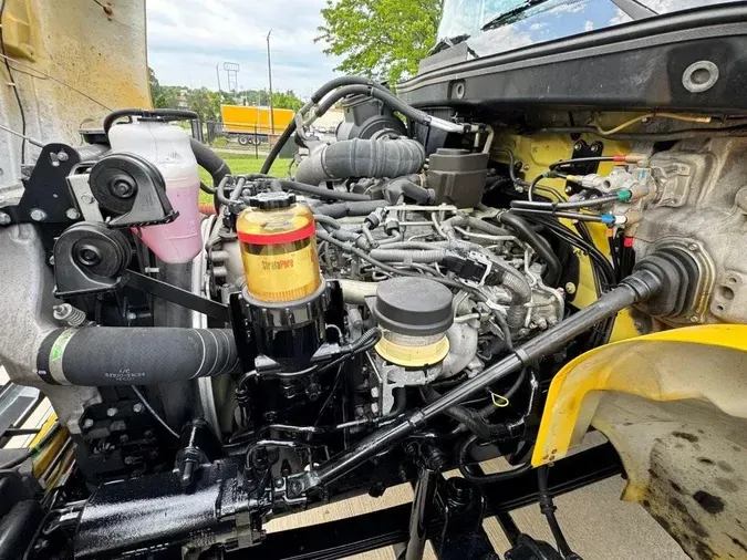 2019 Hino 268A