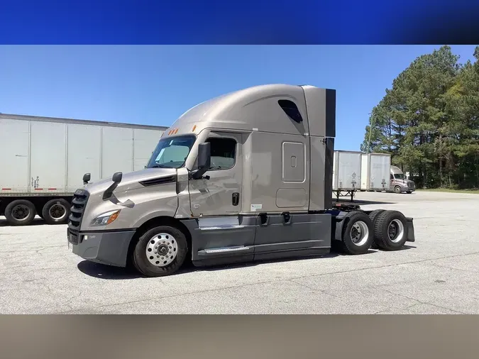 2023 Freightliner Cascadia