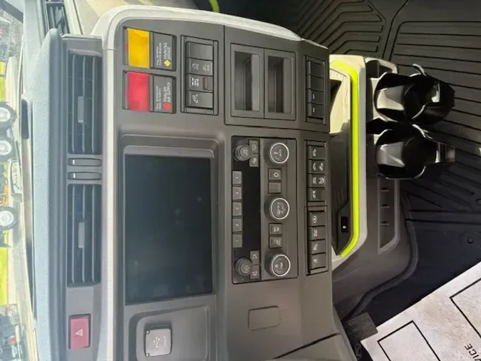 2025 VOLVO TRUCK VNL64TV042d22fb5408931170dfa8327574b09772