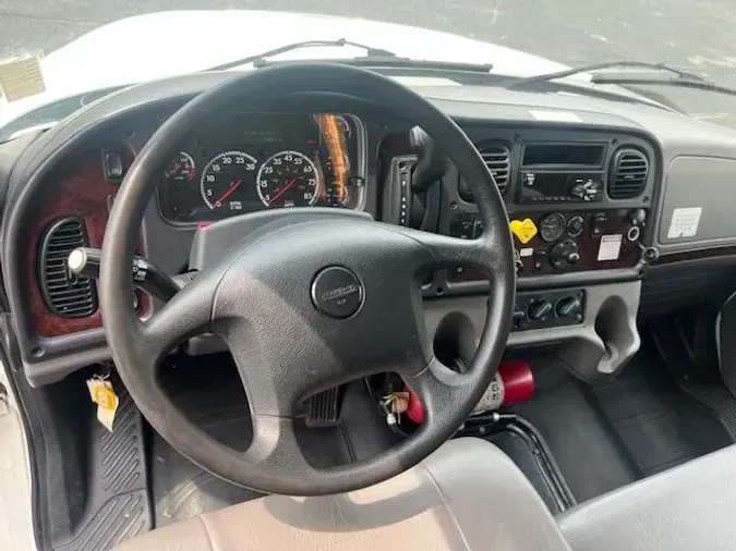 2020 Freightliner Business Class M2 106