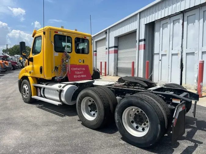2018 FREIGHTLINER CASCADIA 113