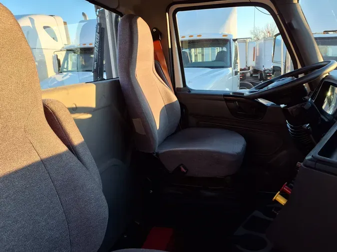 2018 NAVISTAR INTERNATIONAL LT625 DAYCAB T/A