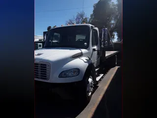 2017 FREIGHTLINER/MERCEDES M2 106