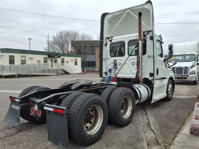 2020 FREIGHTLINER/MERCEDES NEW CASCADIA PX126642d2bfca904ff095c79ad8ac7dcc15398