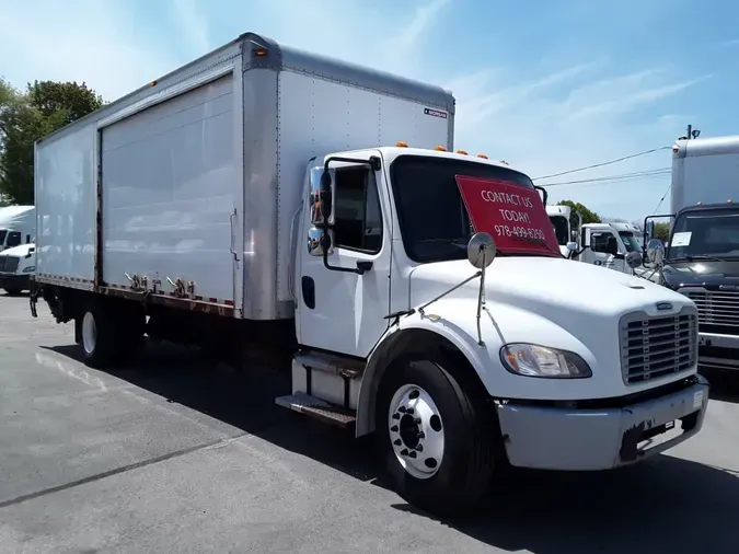 2017 FREIGHTLINER M2 106