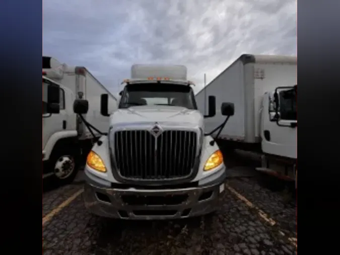 2019 NAVISTAR INTERNATIONAL RH613 DAYCAB S/A