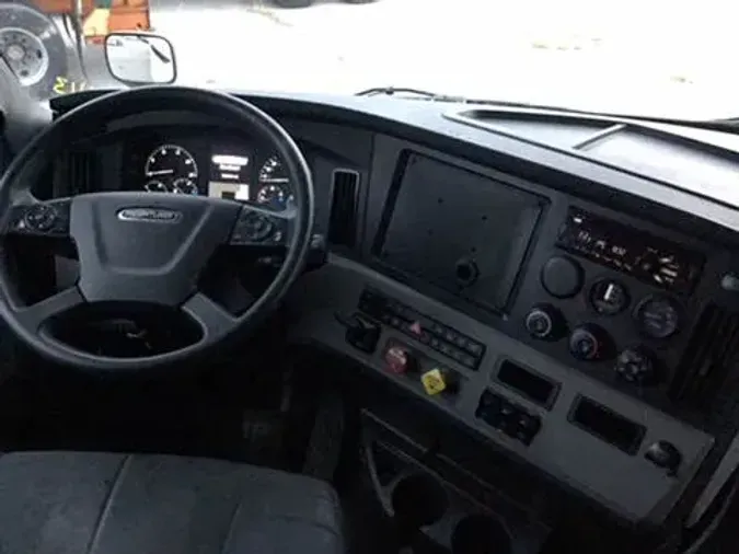 2019 Freightliner Cascadia