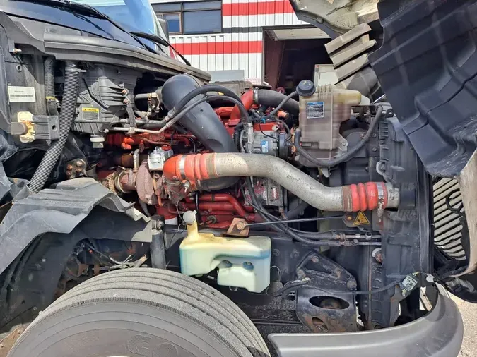 2020 NAVISTAR INTERNATIONAL LT625 DAYCAB T/A