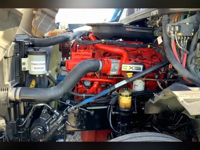 2021 INT LT625 6x4