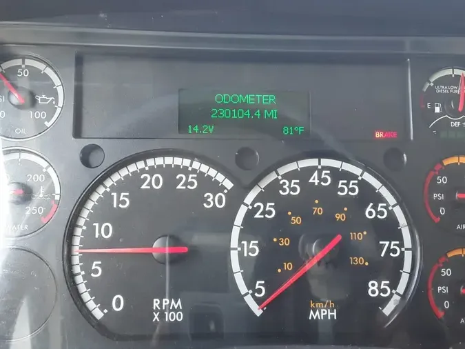 2019 FREIGHTLINER/MERCEDES M2 106