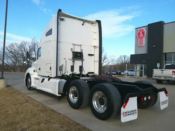 2020 Kenworth T680