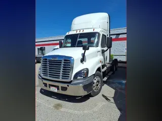 2018 FREIGHTLINER/MERCEDES CASCADIA 125