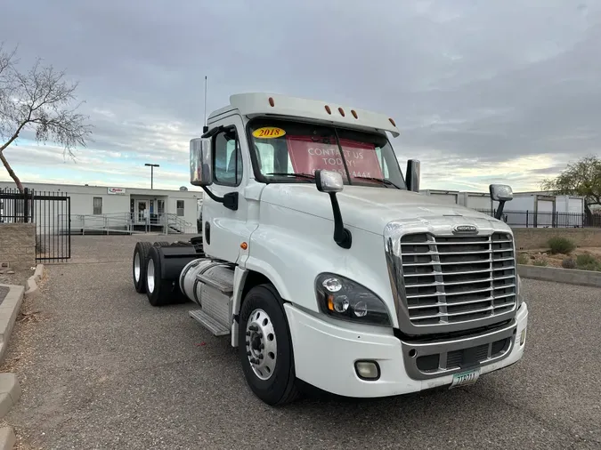 2018 FREIGHTLINER/MERCEDES CASCADIA 125