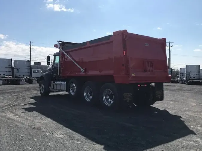 2027 MACK GR84F2d400991604b4cc7e14d74acdb3d74fa