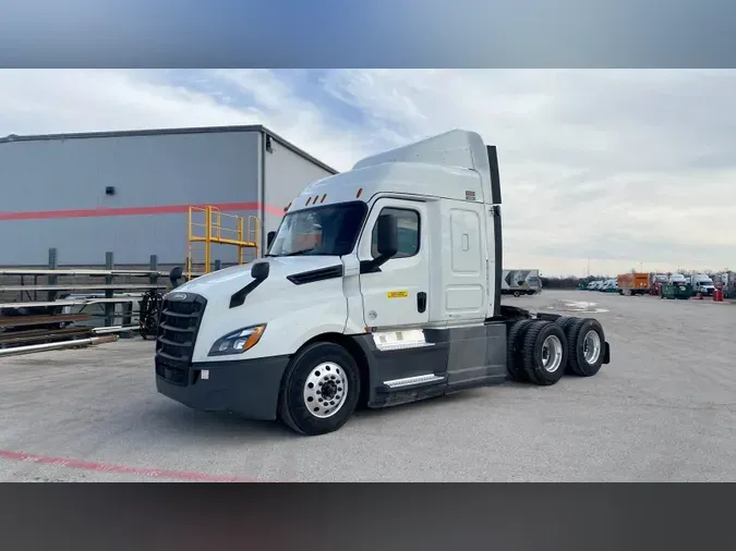 2020 Freightliner Cascadia