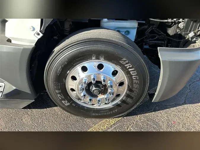 2022 INTERNATIONAL LT