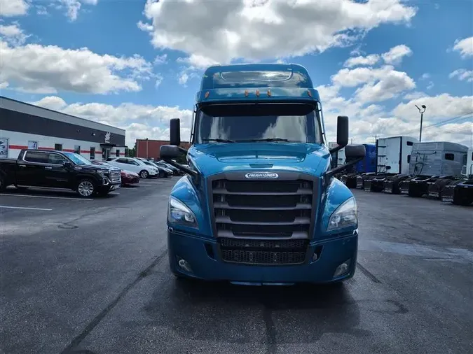 2022 FREIGHTLINER CASCADIA