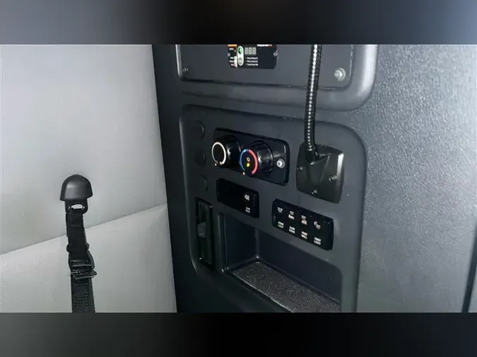 2020 FREIGHTLINER CA126