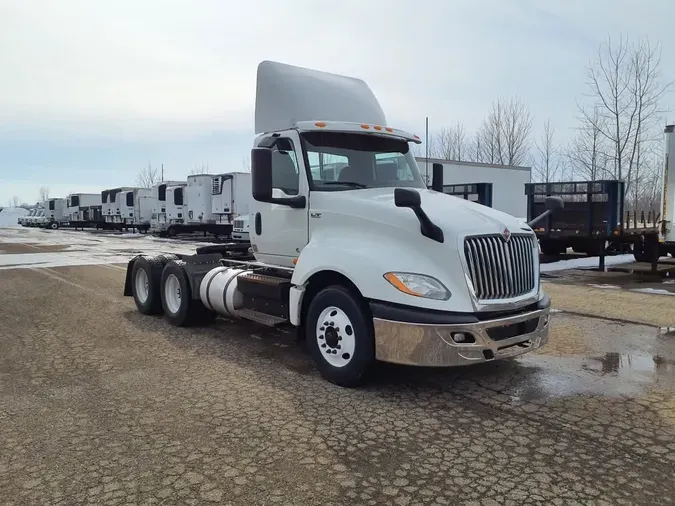 2019 NAVISTAR INTERNATIONAL LT625 DAYCAB T/A