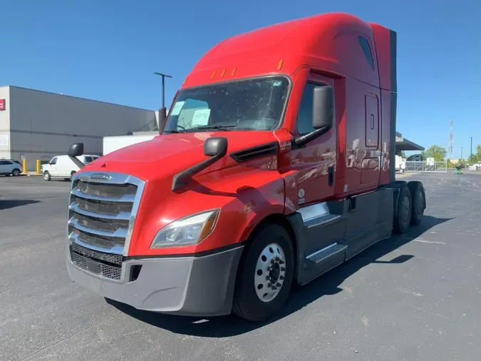 2021 Freightliner Cascadia