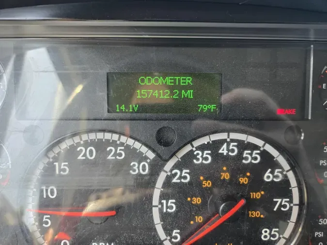 2019 Freightliner Business Class M2 106