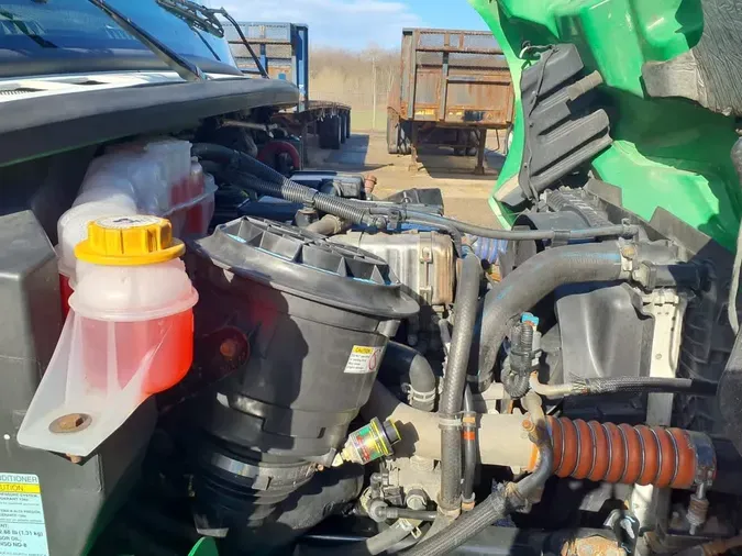 2020 FREIGHTLINER/MERCEDES M2 106