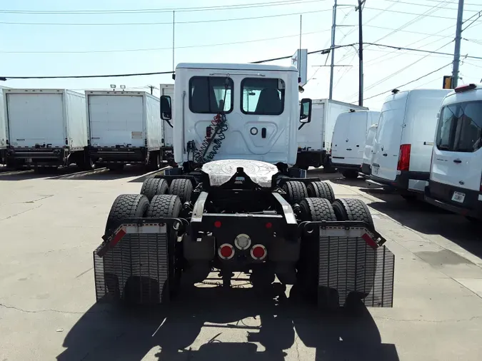 2019 FREIGHTLINER/MERCEDES CASCADIA 125