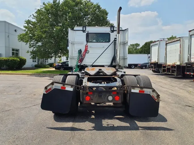 2020 VOLVO VNR42T 300
