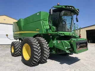 2015 John Deere S670
