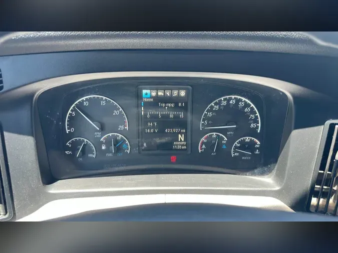 2022 Freightliner Cascadia 126