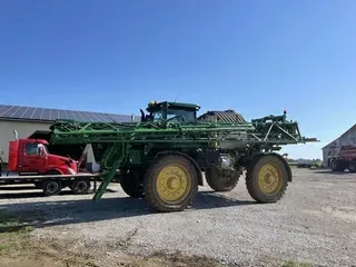2017 John Deere R4045