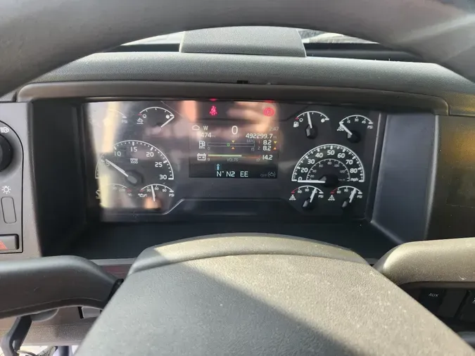 2021 VOLVO VNL64T7402d626ed2df60660c559ad7a772b4e26c