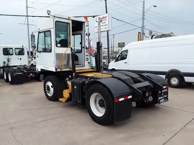 2015 CAPACITY OF TEXAS,INC. SABRE 5 4X2