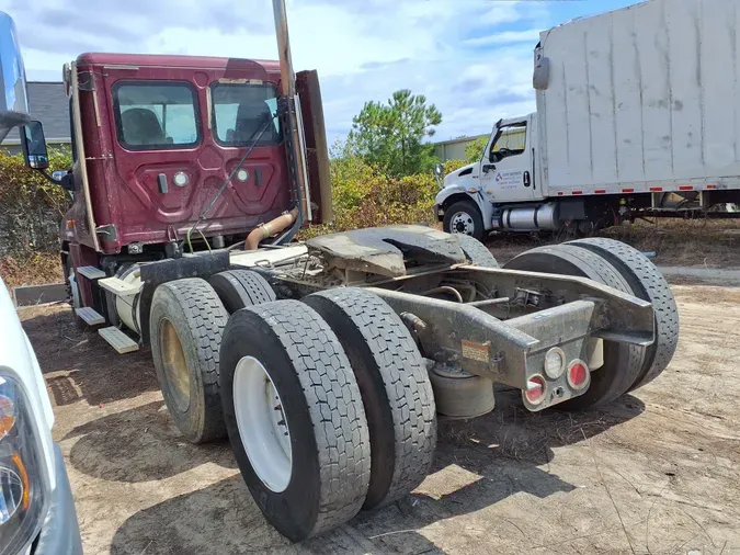 2018 FREIGHTLINER/MERCEDES CASCADIA 125