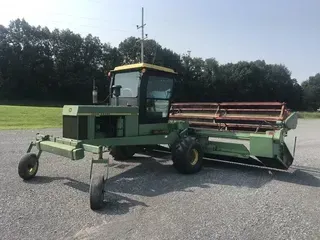 1981 John Deere 2320