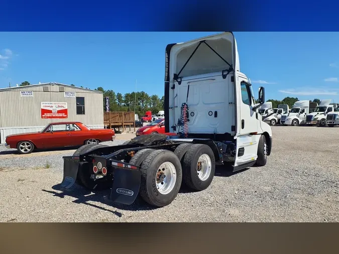 2022 FREIGHTLINER/MERCEDES NEW CASCADIA PX126642d6c8212a789dfd6db0dfcb5199853e7