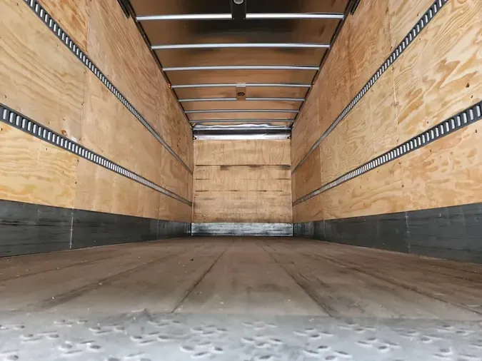 2019 FREIGHTLINER M2 1062d70d83c739a0fa350f06e4ee648e584