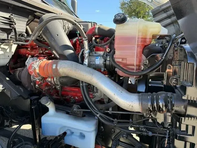 2018 International LT6252d72538b527f941f2abeca7d91dc2093