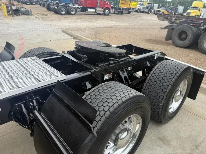 2022 Peterbilt 5792d72557dda06f9e6804b91759b5da2f3